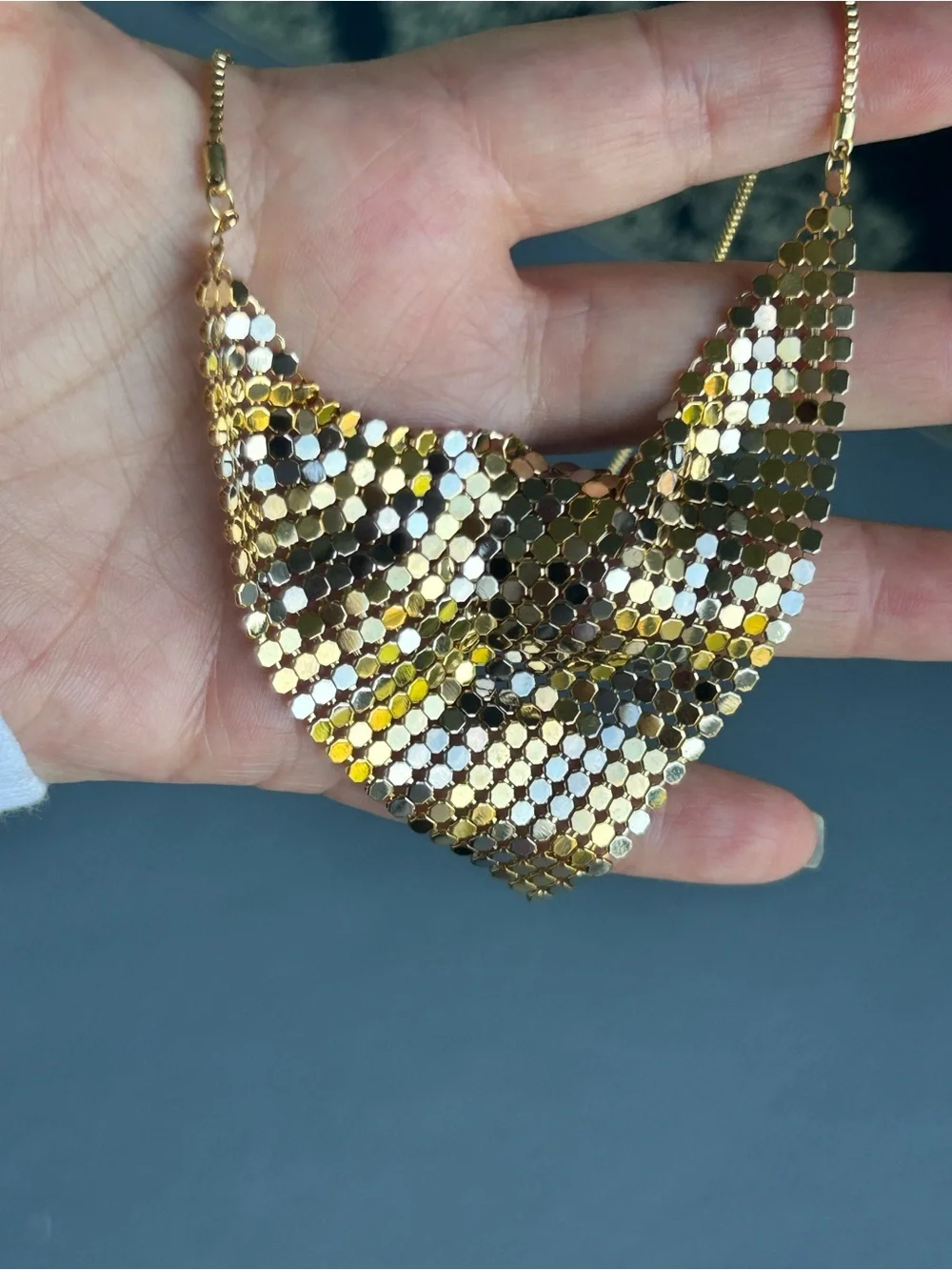 Vintage 1970’s Dead-Stock Hong Kong 2-Tone Mesh Bib Necklace